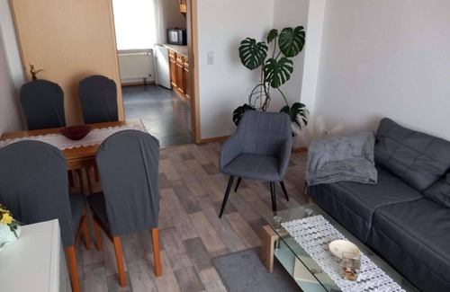 Bad Koesen Apartment | Ferienwohnung Klitsch - apartment/apartment, shower, WC, 1 bedroom