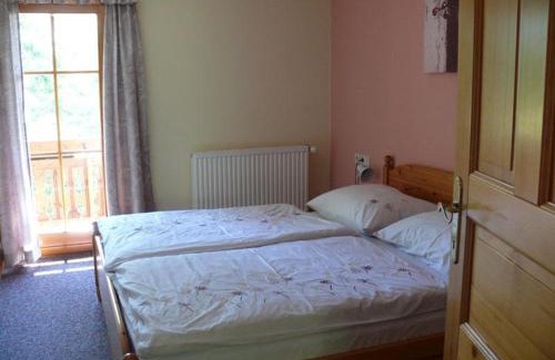 Arriach Apartment | Ferienwohnung Lahnerhof