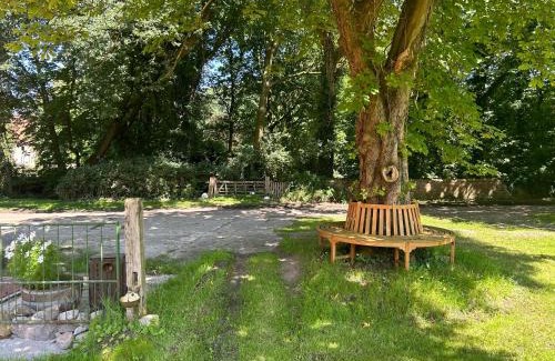 Schwanewede Apartment | Ferienwohnung mit Garten in Meyenburg - KEINE MONTEURE