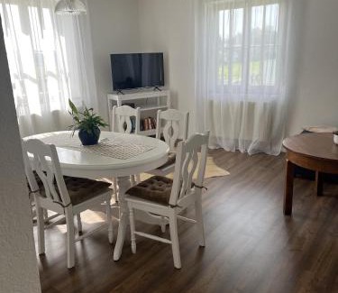 Laugna Apartment | Ferienwohnung Modelshauser Mühle