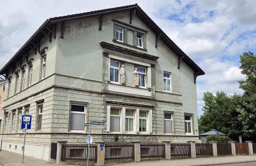 Zeitz Apartment | Ferienwohnung nahe Elsterwiese