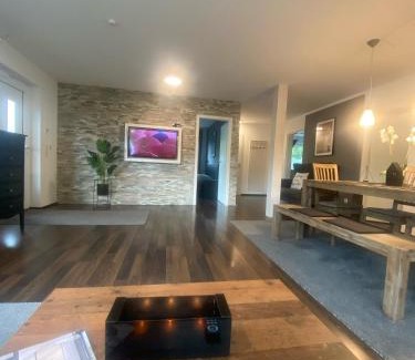 Kippenheim House | Ferienwohnung Paradies Hella