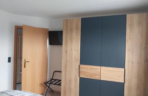 Heinrichsdorf Apartment | Ferienwohnung Sauerland Fernblick