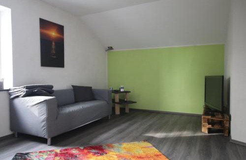 Elmshagen Apartment | Ferienwohnung Schauenburg