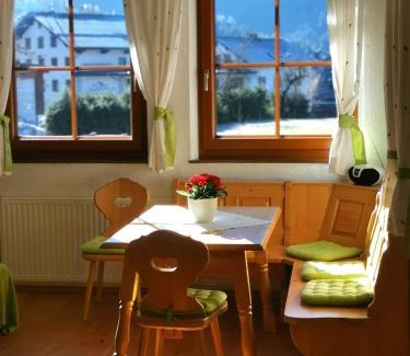 Lunz am See Apartment | Ferienwohnung Schlögelhofer