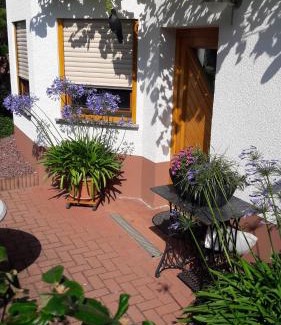 Hinterrod Apartment | Ferienwohnung Schlossblick