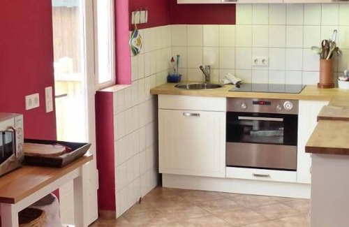 Brodersby Apartment | Ferienwohnung "schwanenhof"