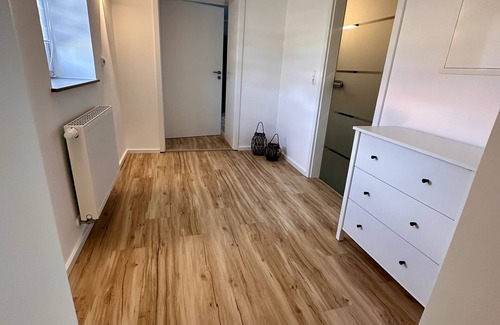 Harras Apartment | Ferienwohnung Storchennest, Dorfidylle Inmitten der Natur - bis 4 Personen