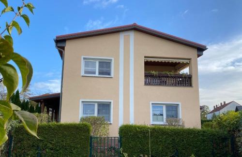 Bad Lausick Apartment | Ferienwohnung „Thea“