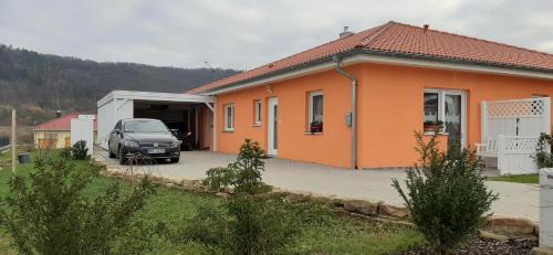 Bad Koesen Apartment | Ferienwohnung Weinbergblick