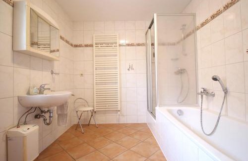 Altenkirchen Apartment | Ferienwohnung Wolfgang in Altenkirchen