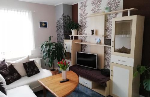 Pritzwalk Apartment | Ferienwohnung Zur Alten Schule