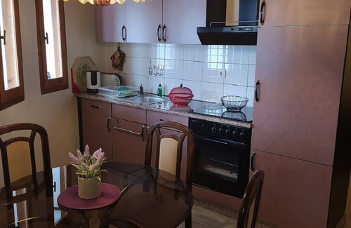 Ammoudia Condo | Ferienwohnungen und Ferienhaus , nur 300 m zum Strand