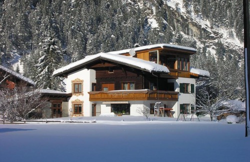 Elbigenalp Apartment | Ferienwohnungen Kerber