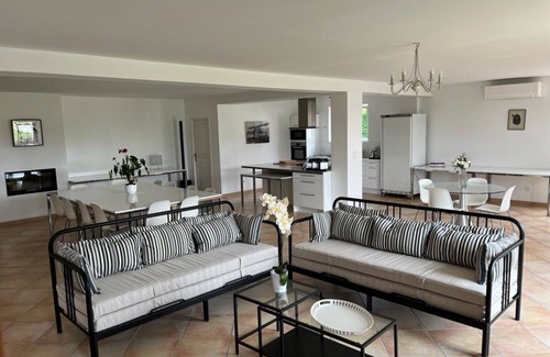 Sainte-Foy-d'Aigrefeuille House | Ferme Binel à Ronsac