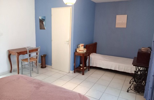 Grignan House | Ferme Le Grand Cordy