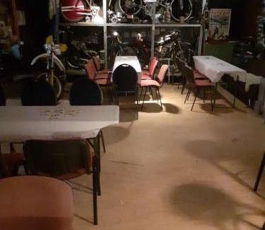 Calau House | Festsaal mit Übernachtungen