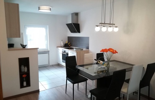 Friedrichsfeld Apartment | FeWo am Reinhardswald "Eichenlaub" Experience northern Hesse with family and dog Sauna