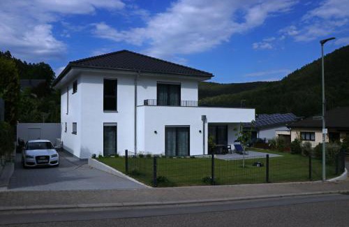 Lug Apartment | Fewo Haus Edith