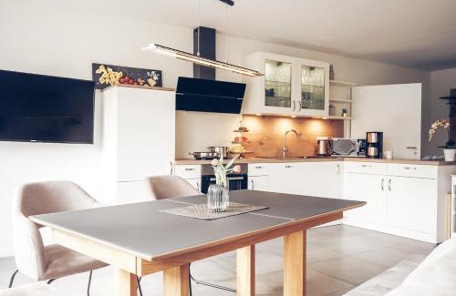 Schwanewede Apartment | FEWO Morgenröte - Weserblick -Harriersand