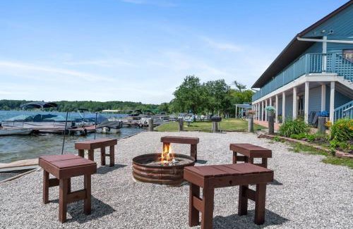 Mayfield Apartment | Fife Lake Lodge 3 Multi-Level Units in One!