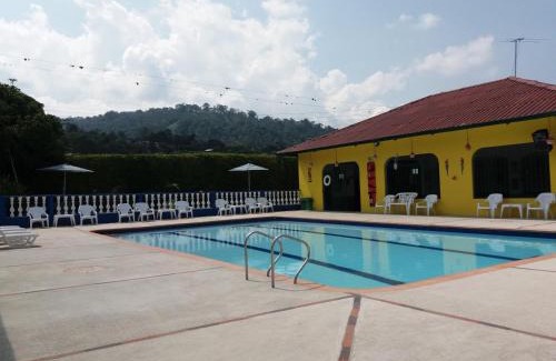 El Colegio House | Finca Las Orquideas Mesitas del Colegio