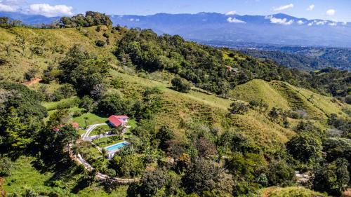 San Isidro de El General House | Finca Mango - 40 acre paradise