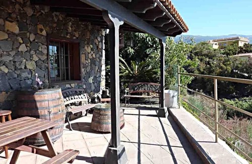 Las Cuevas House | Finca Panoramica Vallemar, 3 Schlafzimmer, 2 Bäder, Pool, Parkplatz, Grill, tolle Sicht aufs Meer