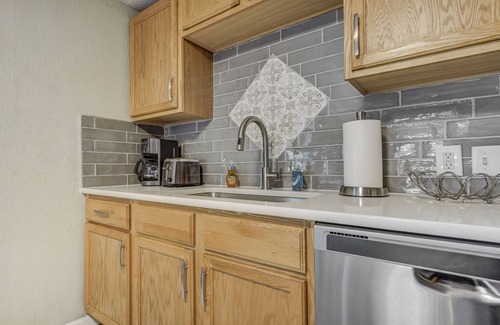 Central Colorado Springs House | Fire Pit-9 min to downtown-3 min to Olympic Center