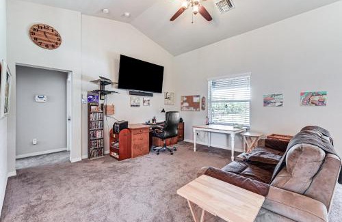 Naples House | Fire Table and Home Gym Secluded Naples Home