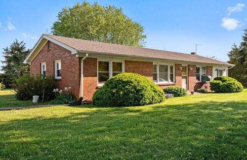 Glasgow House | Firestone's @ BRL 14mi-Mammoth Cave. Fire pit!