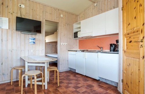 Tvaaker Cabin | First Camp Björkäng-Varberg