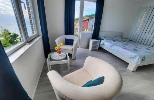 Pestani Apartment | First line apartment