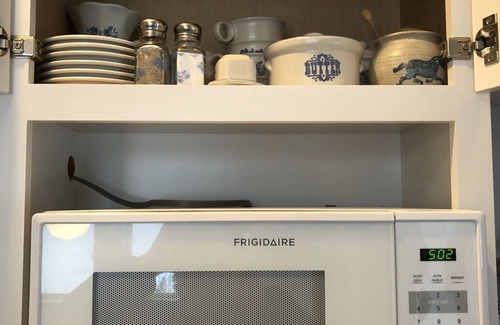 Bozeman Cottage | First snow has arrived to Montana. Hurry You Don’t Wanna Miss It!