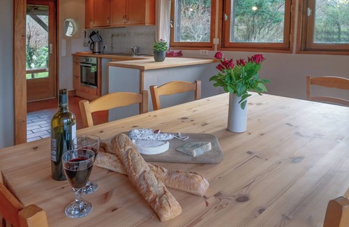 Payrac House | Fischerhaus – Half-timbered holiday home with pool, sauna & wheelchair access