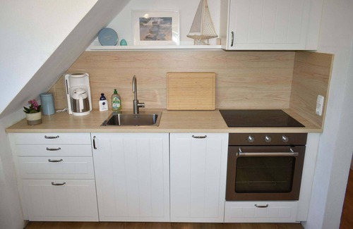 Timmendorfer Strand Apartment | Fischerhus vacation apartment deck 2