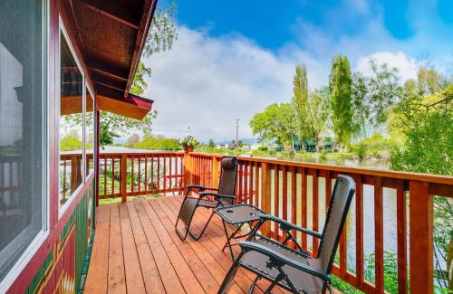 Chiloquin House | Fish and Hike Peaceful Cabin on Williamson River