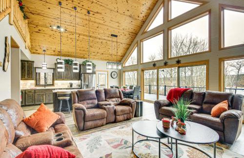 Brook Park House | Fish and Swim Lakefront Mora Home on 2 Acres!