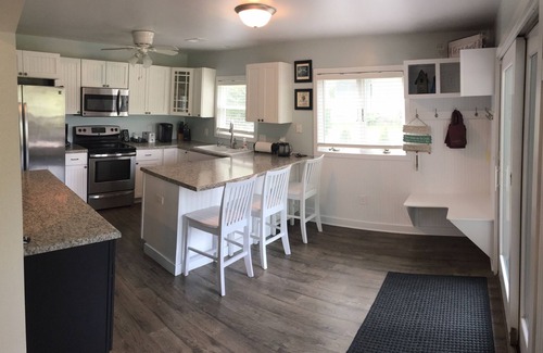 Kendall House | Fish Lake Cottage/Summer and Winter Fun