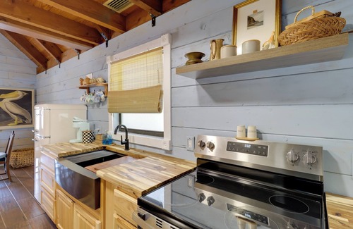 Okeechobee Cabin | Fish On-Site: Okeechobee Cabin w/Pool Access