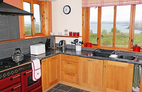 Beinn Orasaigh House | Fiskavaig by Interhome