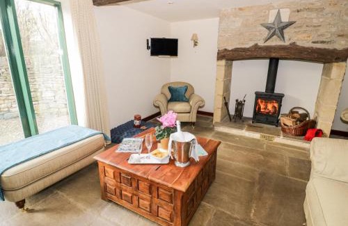 Elkstone House | Five Mile House Barn