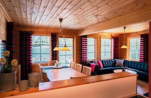 Mauranger House | Fjordhytte-4 nahe Trolltunga, Hardanger, direkt am Maurangerfjord in besonders attraktiver Umgebung