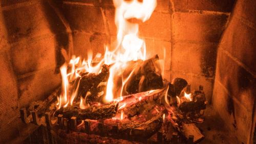 Breiddalsvik Villa | Fjordside Retreat Lodge