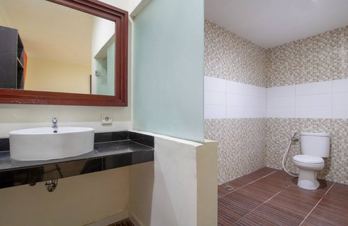 Gatot Subroto Hotel | Flagship 2688 Guntur Hotel