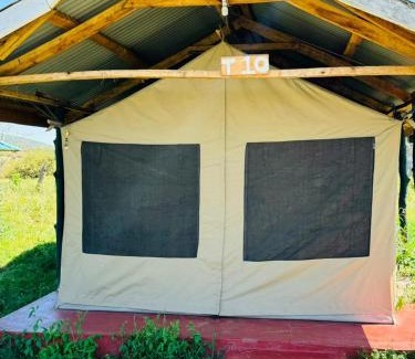 Ololaimutiek Cabin | Flair Camp Experiences