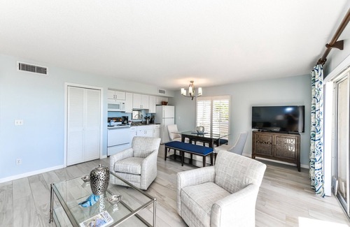 Longboat Key Condo | Flash sale late Oct - Nov 50 ft from sand, Private Island 125 +review