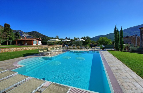 Santa Maria del Giudice Apartment | Flavia 2 - Vacation Rental with swimming pool in Lucca