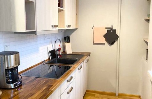 Alppiharju Apartment | #FLEMARI-2 · Kallio with cozy feeling