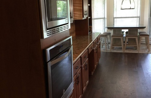 Albany House | Fleming Orchard—a Texas Country Getaway